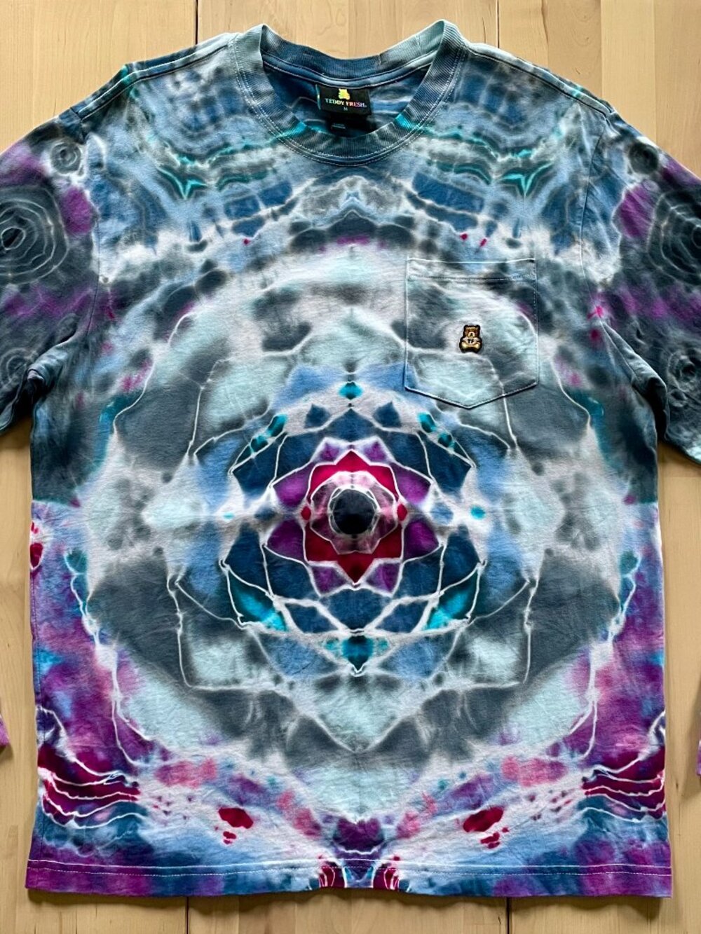 Teddy Fresh Unisex Mandala Tie Dye Long Sleeve T-Shirt with Pocket size Medium